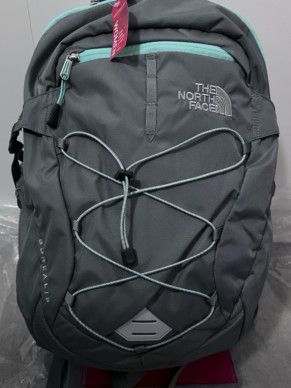 NWT The North Face Women's Borealis Backpack in Gray with Mint Trim